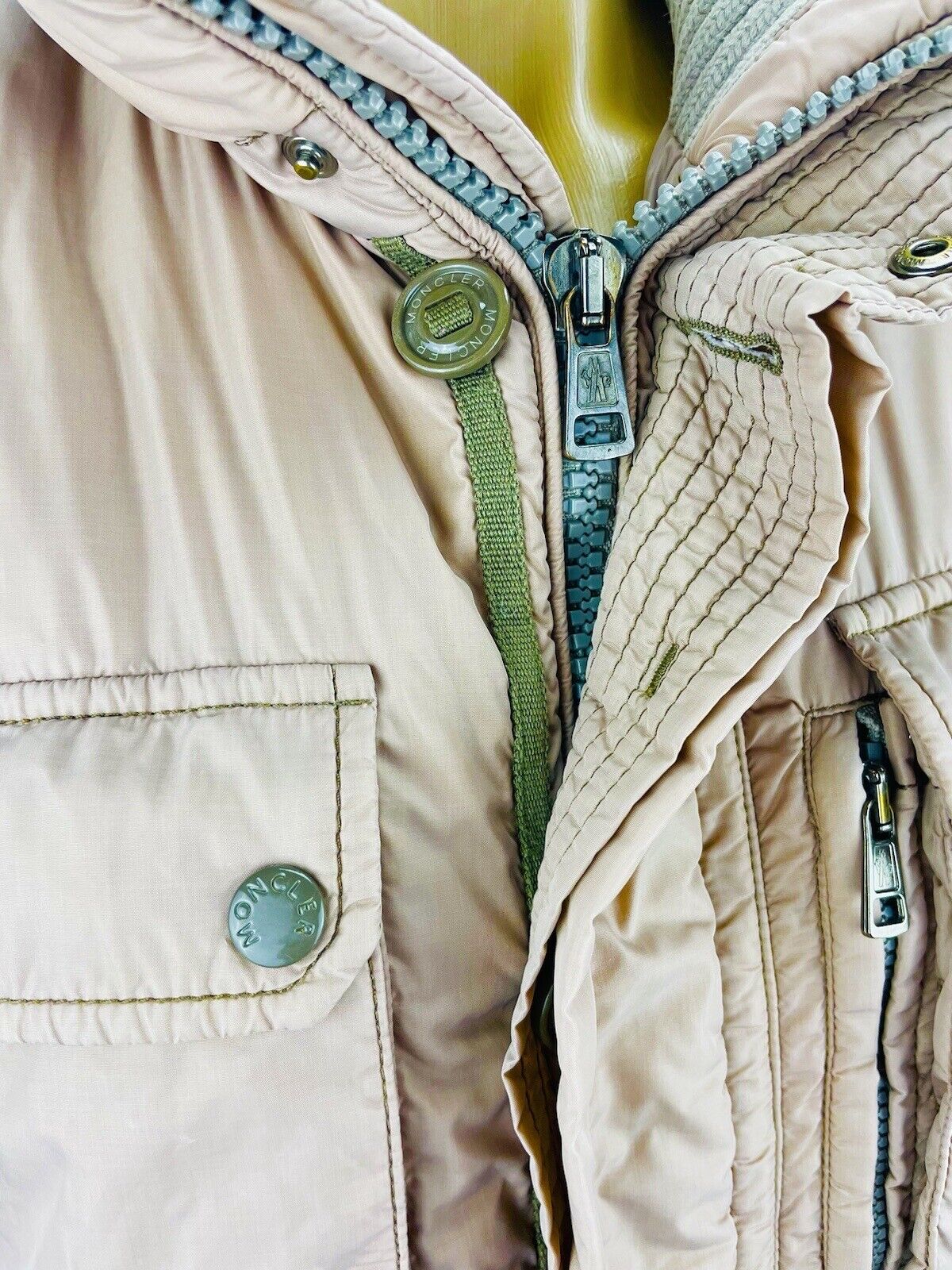 Moncler Daunenjacke M 38 2 Damen Jacke Jacken Frauen Parka Daunenmantel Winter